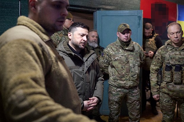 Президент Украины Владимир Зеленский на линии фронта