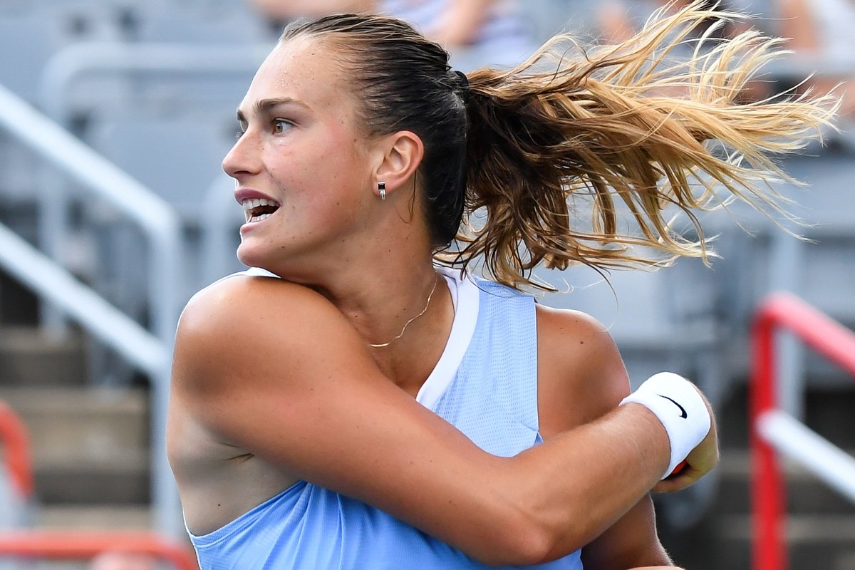 Арина Соболенко во время матча на турнире National Bank Open
