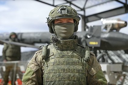 Во время трансляции парада Победы показали работу Вооруженных сил России в зоне СВО