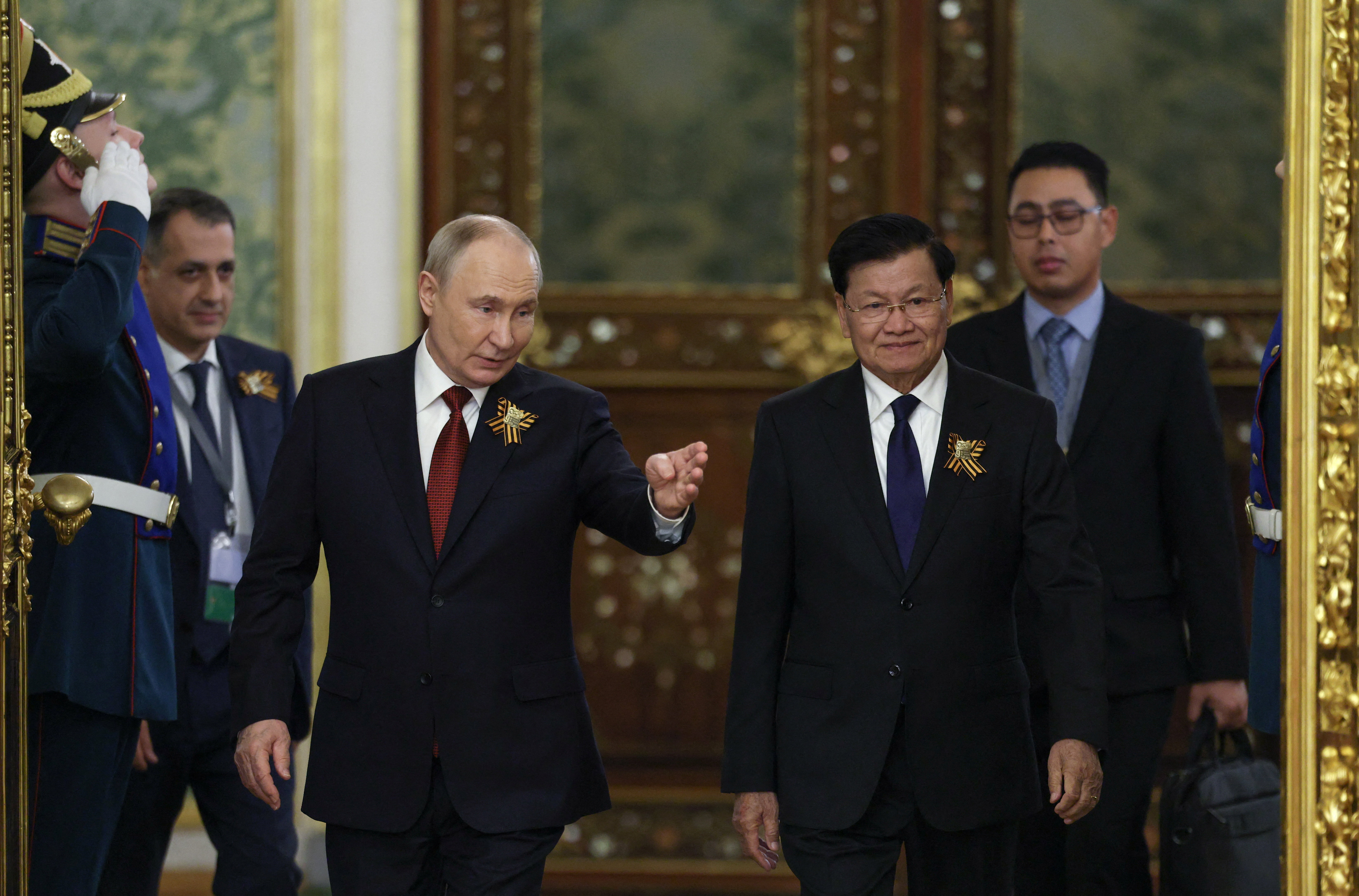 Путин&nbsp; поздравил Сисулита с переизбранием