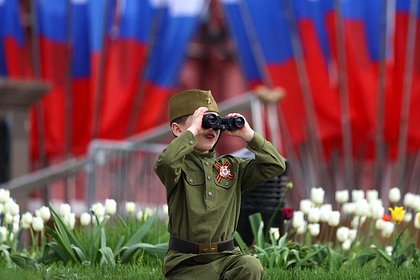В России высказались о реакции властей Украины на День Победы