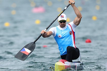 Журова оценила отказ чешского спортсмена от церемонии награждения из-за россиянина