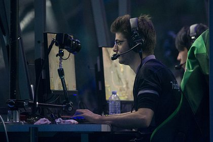 Депутат поставил свой мандат на поединок в Dota 2