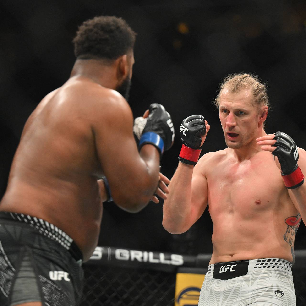 Российский боец UFC Волков рассказал о страхе проводить титульный бой