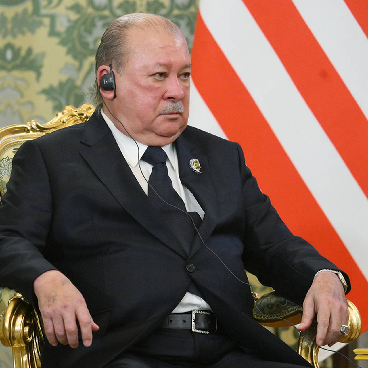 Король Малайзии получил роскошный подарок после визита в Россию