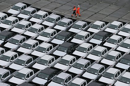 Китайские автогиганты потеряли в России миллиарды из-за падения спроса на машины