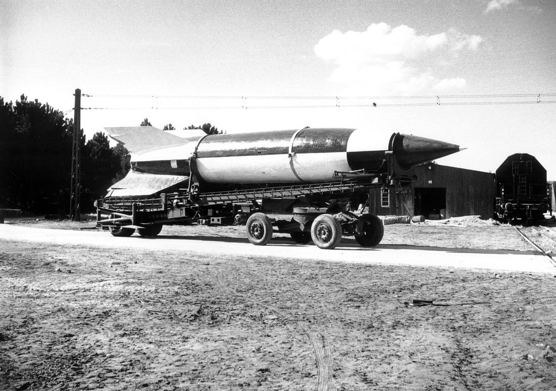 Фау-2 на транспортно-установочном прицепе Meillerwagen