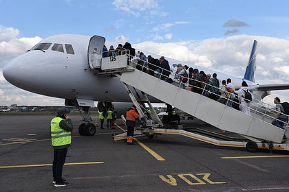Россиян начнут пускать в самолеты по биометрии