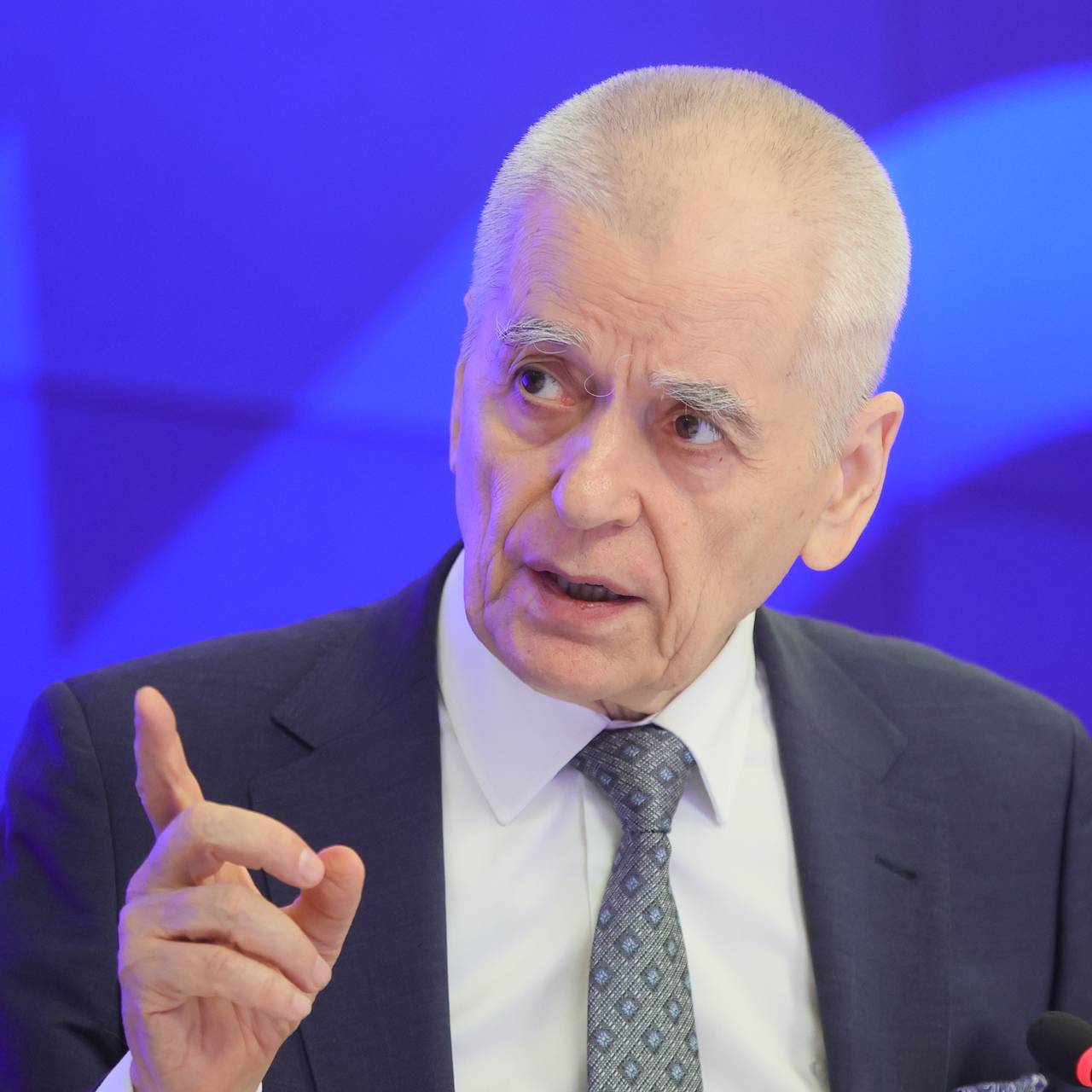 Онищенко раскрыл сроки создания вакцины от хантавируса