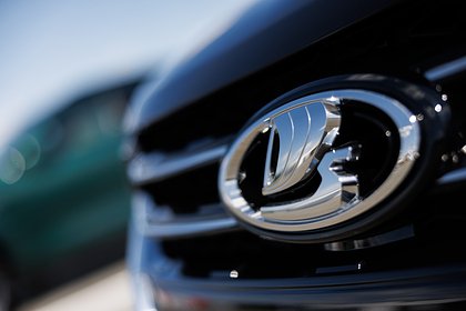 Глава &laquo;АвтоВАЗа&raquo; пересел с Mercedes на Lada Aura