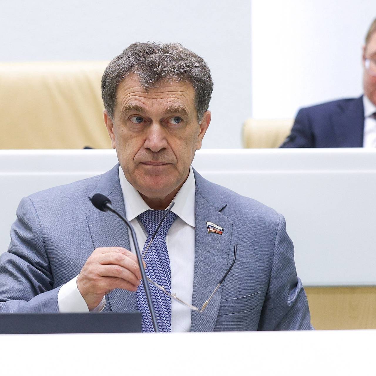 Российский сенатор заключил мировое соглашение по иску об изъятии его имущества