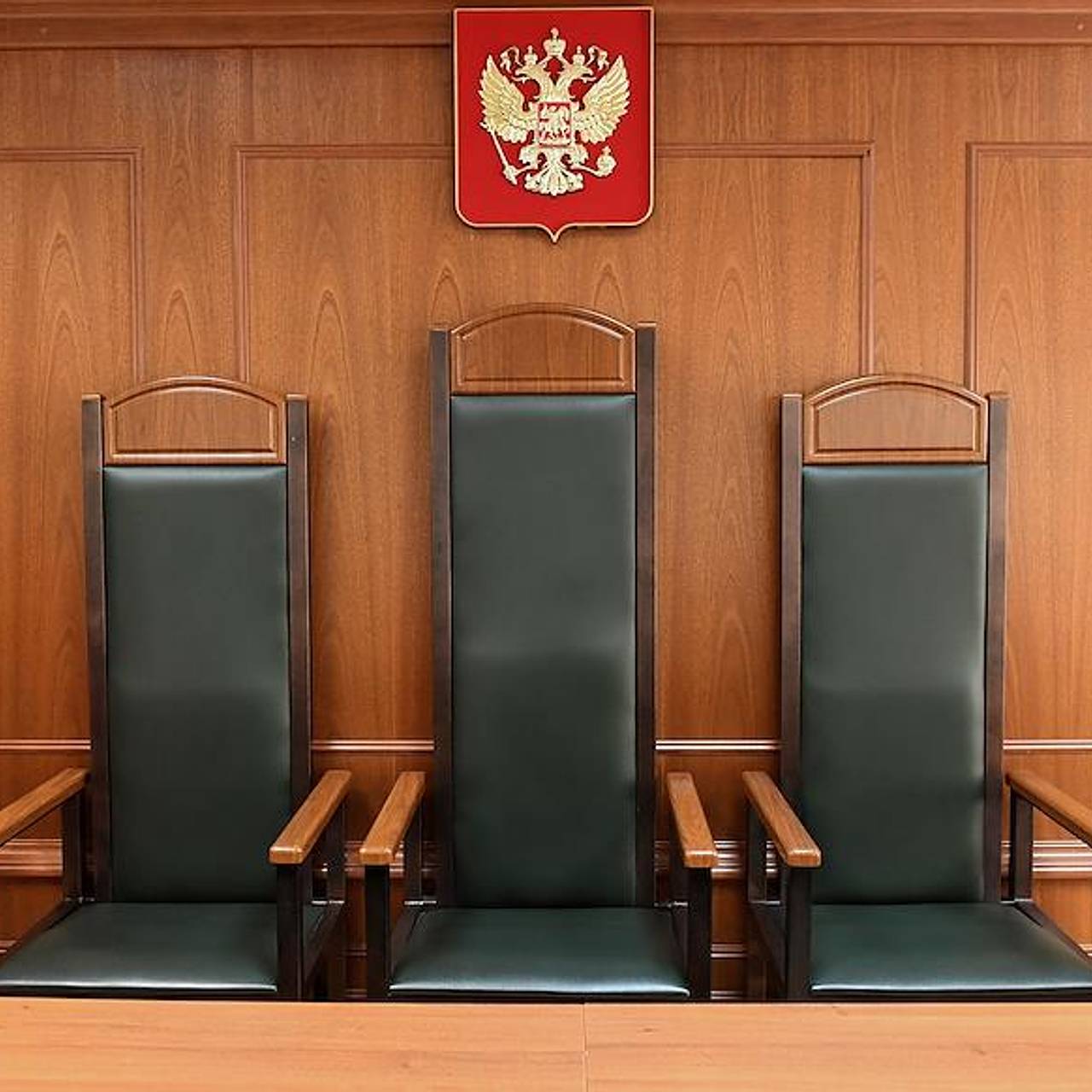 Племянника актрисы Варнавы наказали из-за 87-летней женщины
