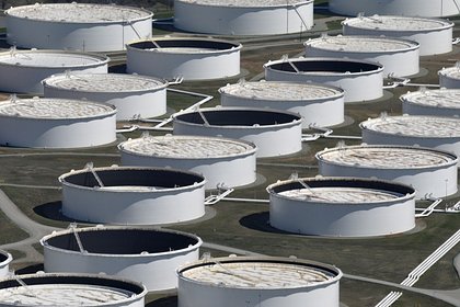 Нефтяному рынку предсказали скорую лихорадку