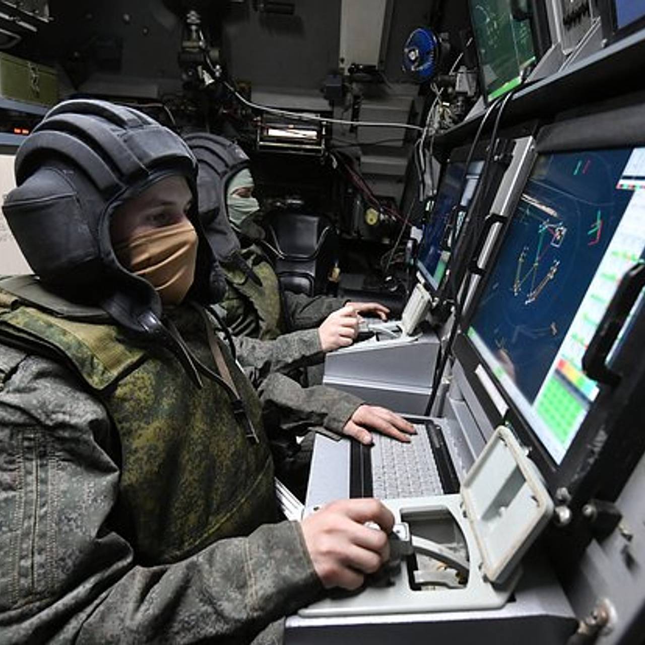 ПВО сбила над российскими регионами 36 дронов