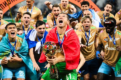 «Победы не могут надоесть». «Зенит» в рекордный 11-й раз стал чемпионом России по футболу. Судьба кубка решалась в последнем матче