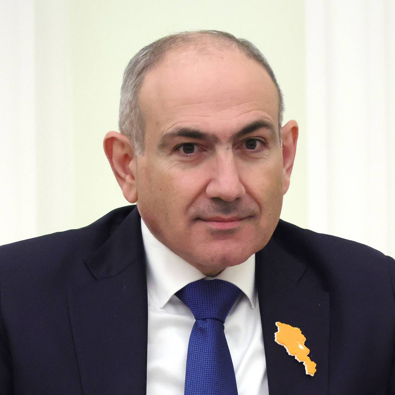 Пашинян накричал на женщину во время митинга в Ереване