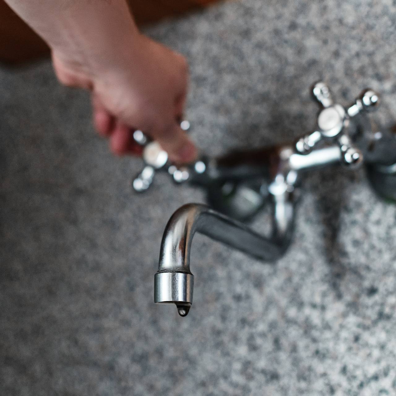 Названы допустимые сроки отключения горячей воды в домах