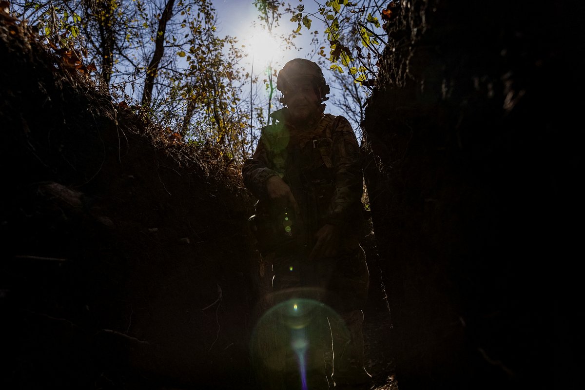 Украинский военнослужащий на позиции, Донецкая Народная Республика (ДНР), Россия, 15 октября 2023 года