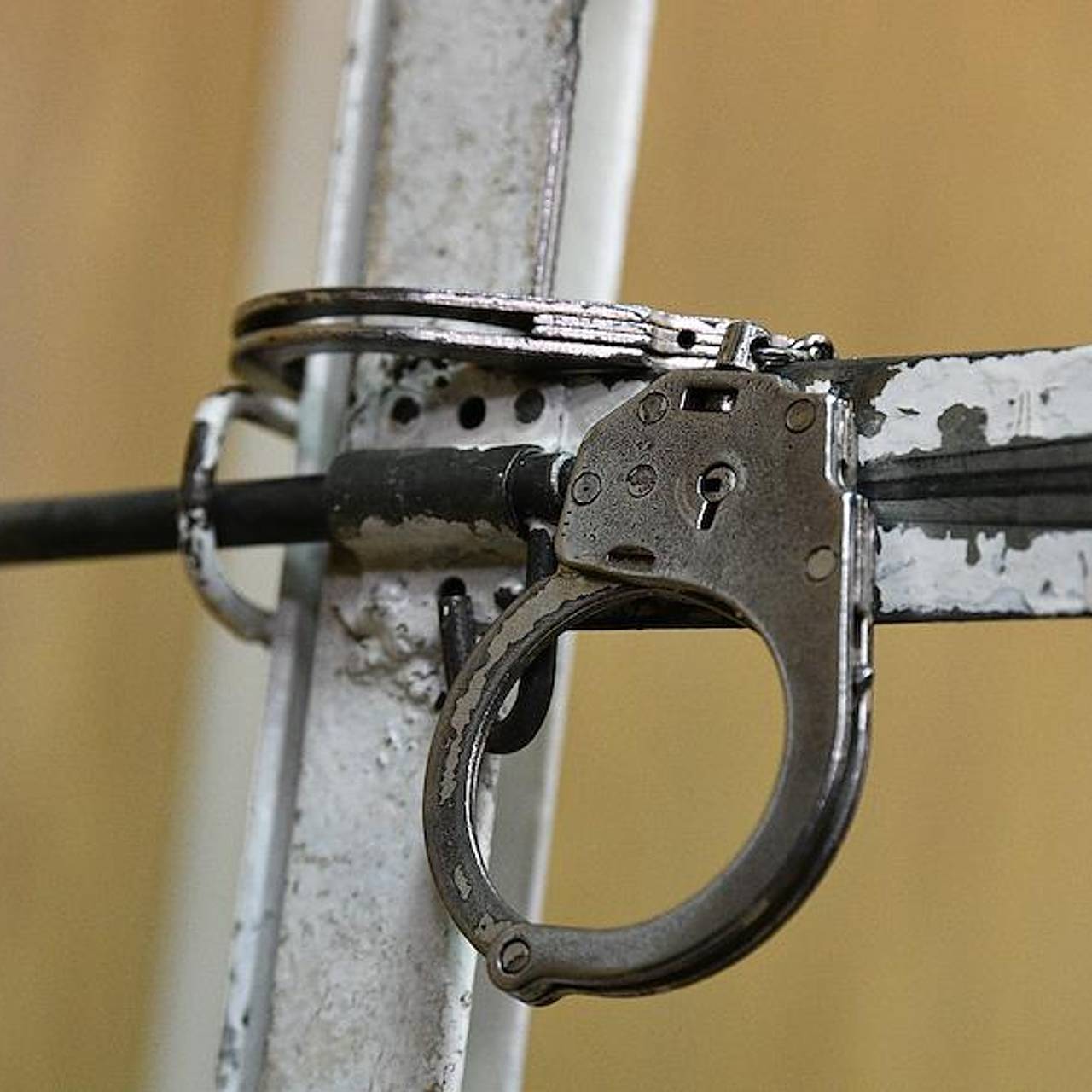 Россиянин получил 17 лет колонии за фотографии военных самолетов