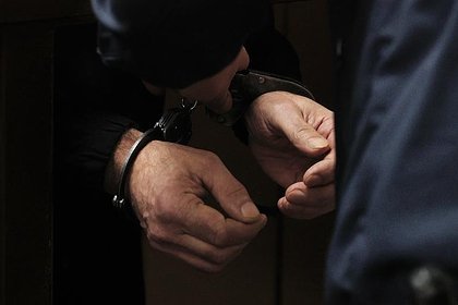 Российского полицейского заподозрили в расправе и крышевании проституции