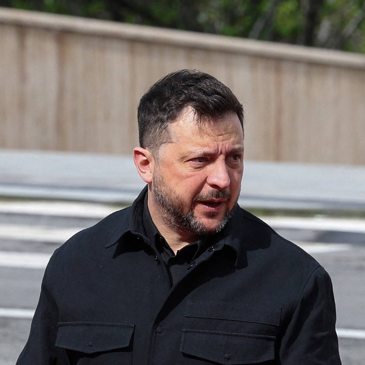 https://icdn.lenta.ru/images/2026/05/22/20/20260522201652480/square_1280_76eedf6ed23d8e4682490f31aec9b94e.jpg