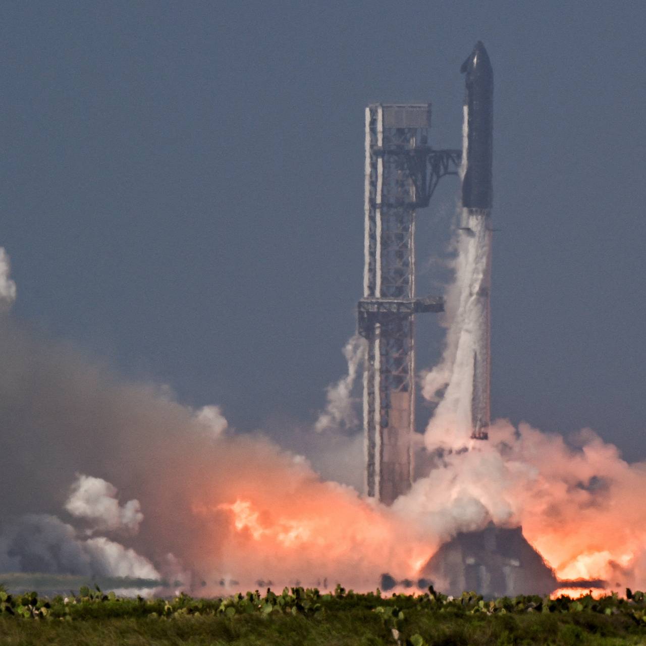 В США зафиксировали аномалию во время полета ракеты Starship