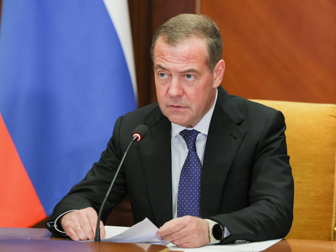 https://icdn.lenta.ru/images/2026/05/24/09/20260524095119362/wide_4_3_ba0cbdd5e117b4a5d24771a4425ea71d.jpg