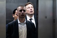 «Мы серьезные люди, делающие серьезное дело» В какое будущее ведут планету Маск и лидеры ИИ-революции, спорящие о «Терминаторе»?