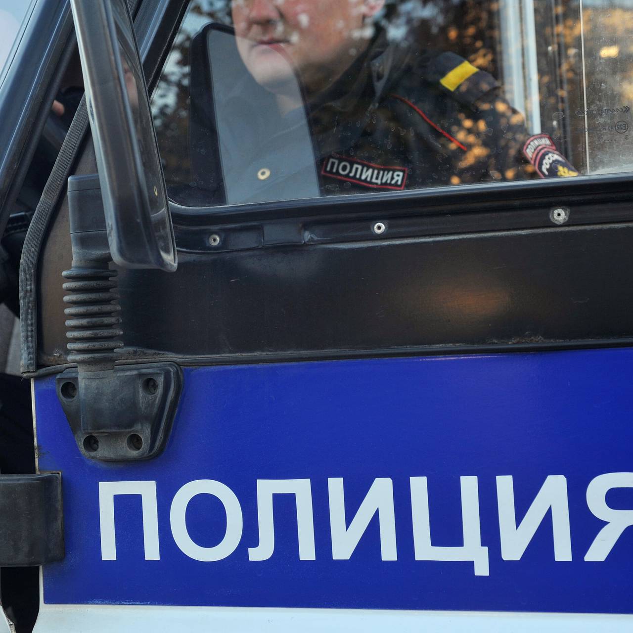 Напуганную разлукой с родителями восьмиклассницу поймали на АЗС в российском городе