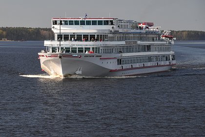 Тревел-блогерша описала круиз в России фразой «слышала все, что происходило у соседей»