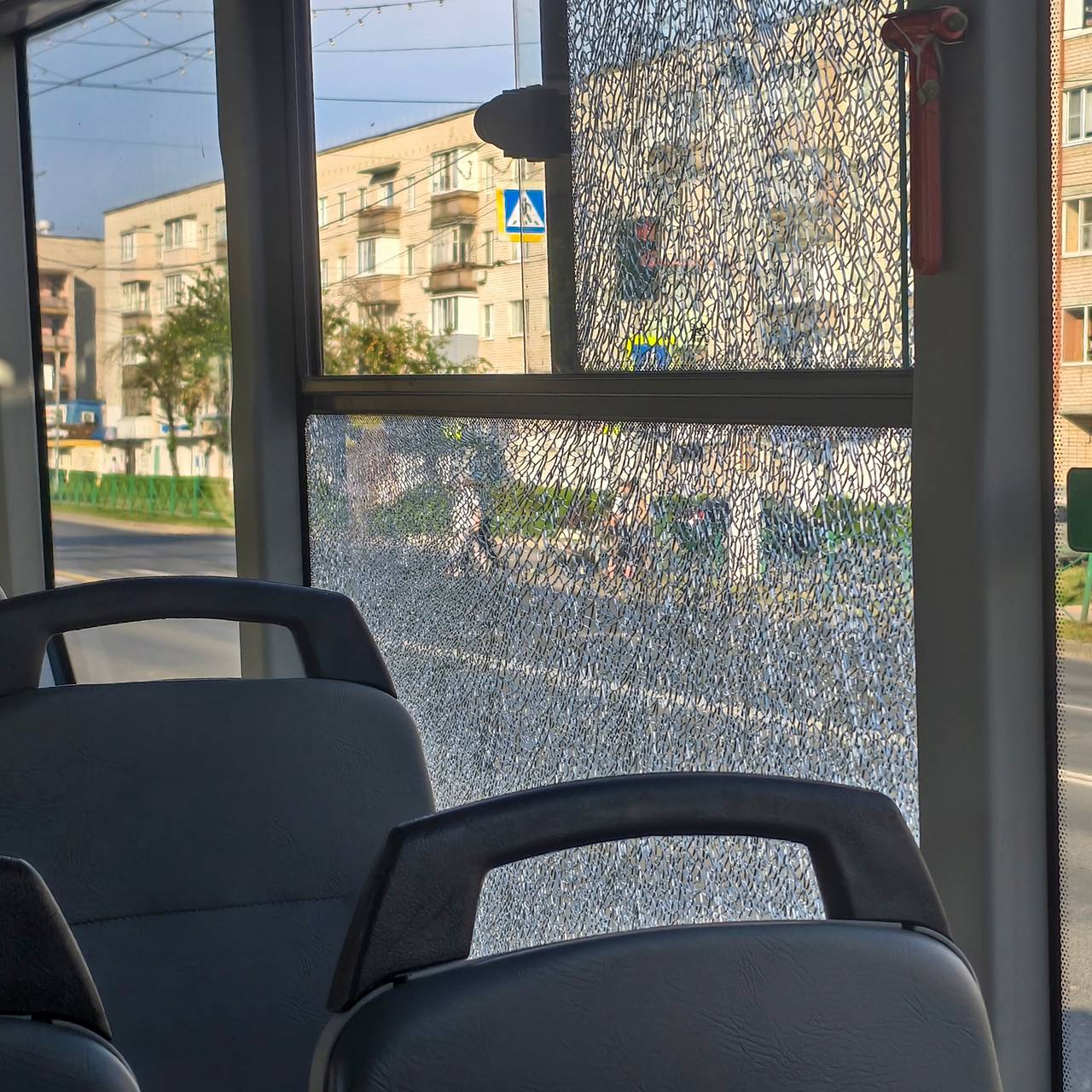 Стрелявшего по рейсовым автобусам мужчину задержали в Петербурге