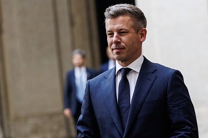 На Украине прокомментировали отказ премьера Венгрии от поставок оружия