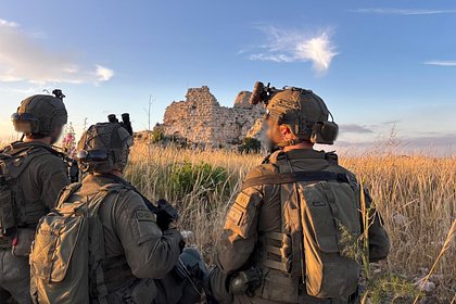 Израиль резко усилил наступление в Ливане, захватив крепость крестоносцев. Франция запросила экстренное заседание Совбеза ООН