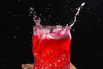 Украинскую компанию обвинили в &laquo;придании вкуса российской армии&raquo; знаменитой газировке