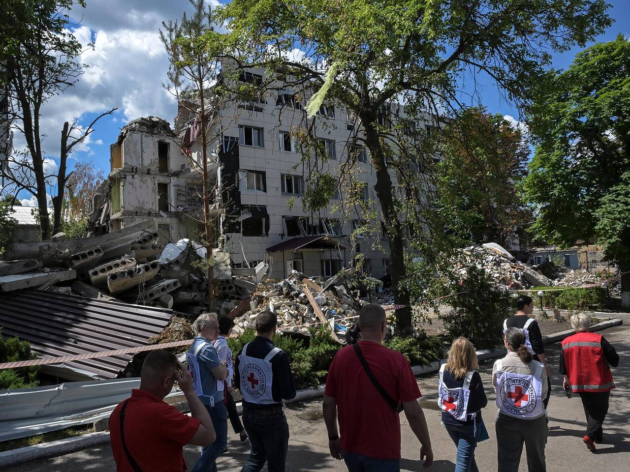 https://icdn.lenta.ru/images/2026/06/03/14/20260603145830196/wide_4_3_6a796a152941042a3d0f24e152ea389e.jpg