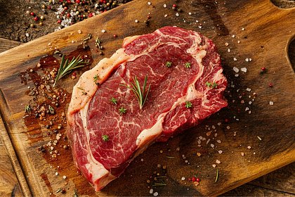 Назван повышающий риск инсульта привычный продукт