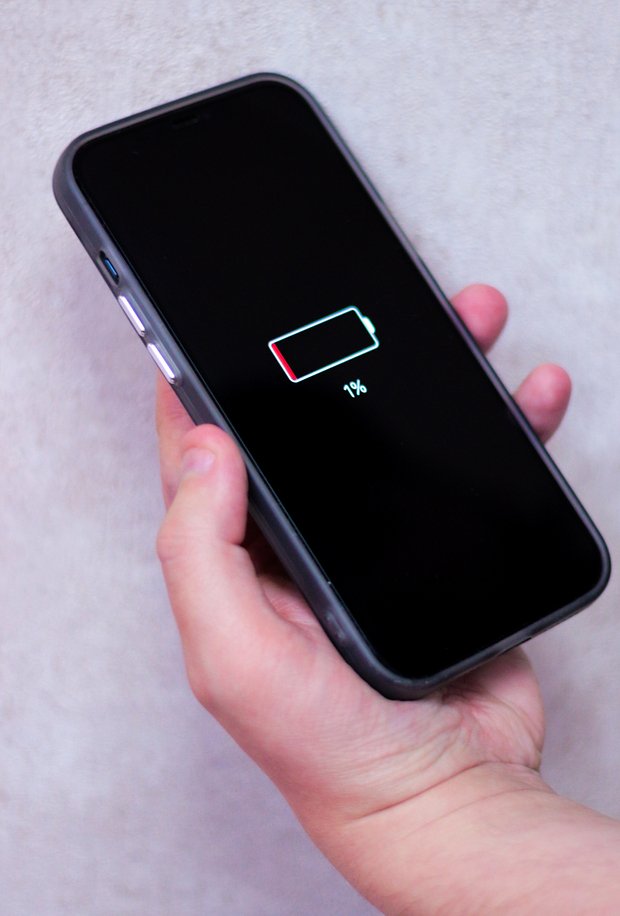 Обязательно зарядите iPhone перед тем, как начинать перенос данных