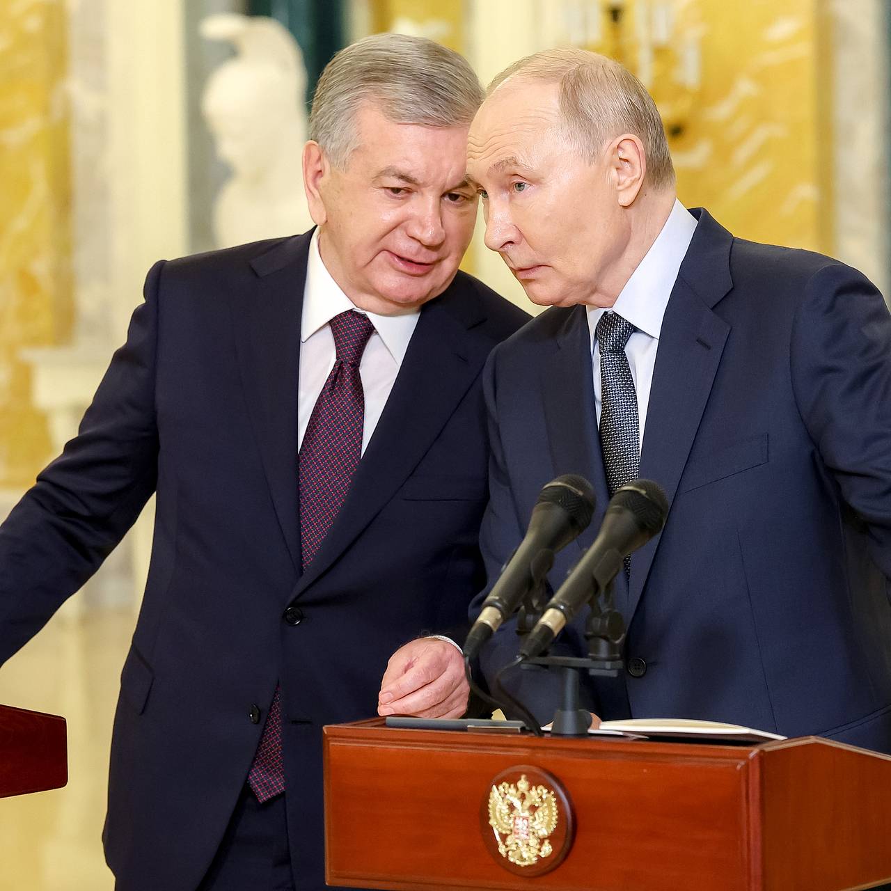 Путин встретился с президентом Узбекистана