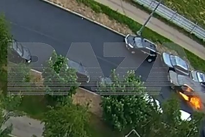 Взрыв машины с водителем в Подмосковье попал на видео