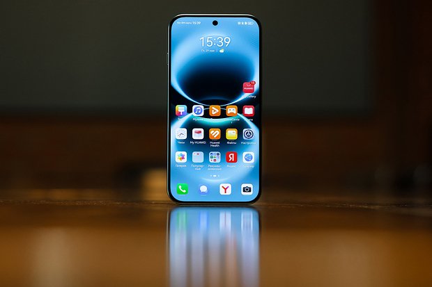 Gallery - Россиянам представили смартфон с огромной батареей. Почему его цена и качество подкупают?: Гаджеты: Наука и техника: Lenta.ru - image 6