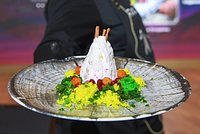 В Российской Арктике придумывают мороженое с необычными вкусами. Чем удивляют туристов?