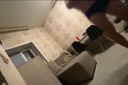 Выходка пьяного депутата из российского региона перед рыдающ