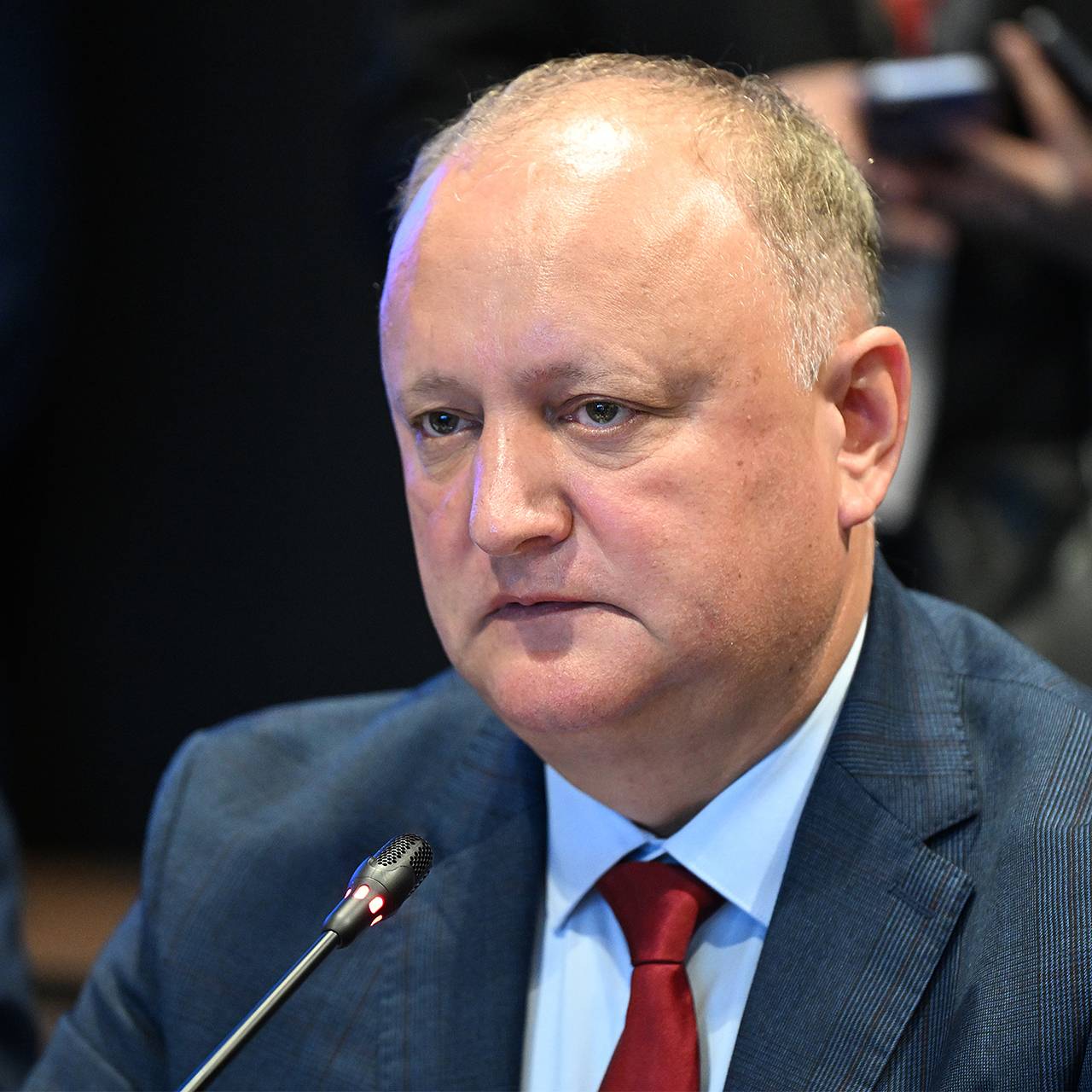 https://icdn.lenta.ru/images/2026/06/15/09/20260615093037425/square_1280_418aaca54459ddd621e79d3aa356cd7d.jpg