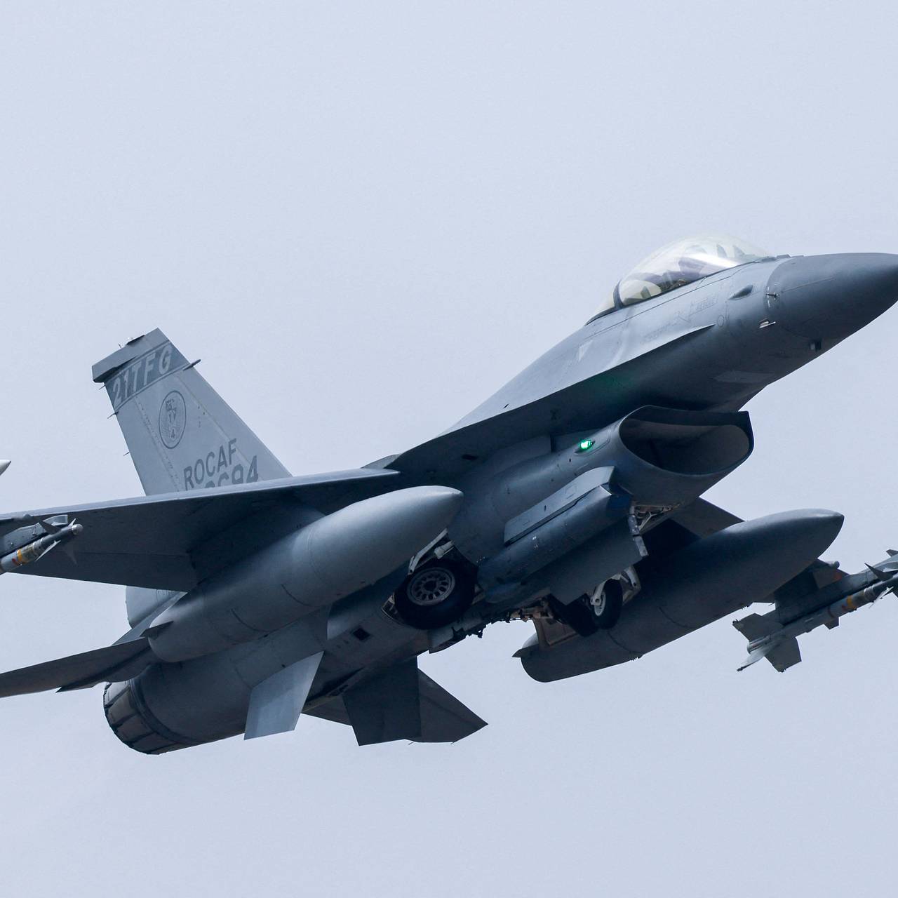 Названа особенность построенных для Тайваня F-16