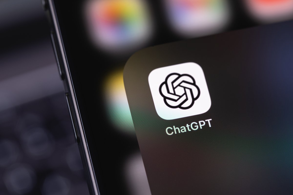 Чат-бот ChatGPT уже несколько лет держится среди мировых лидеров 