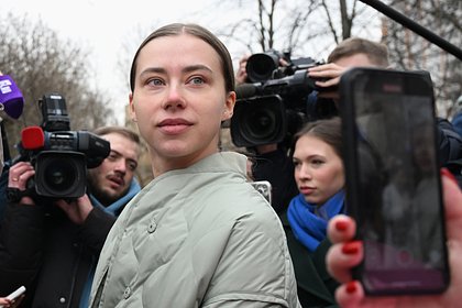 Запрошен срок для обвиняемой в отмывании 127 миллионов рублей российской блогерши