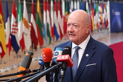 Канцлер европейской страны сделал заявление о переговорах с Россией по Украине
