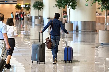 Два аэропорта Москвы прекратили работу