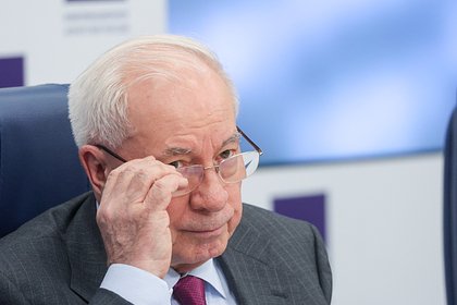 Азаров предупредил о жутких последствиях работы биолабораторий США на Украине