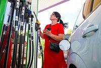 В Севастополе на фоне воздушных атак ВСУ отменили продажу топлива. Губернатор призывает снизить потребление электроэнергии 